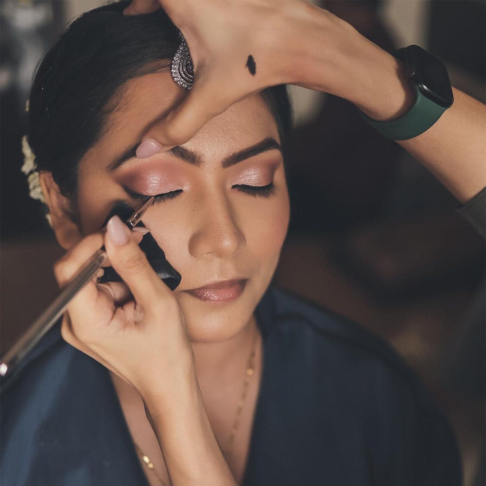 Professional Makeup Artist Brotherhood Salon Jodhpur